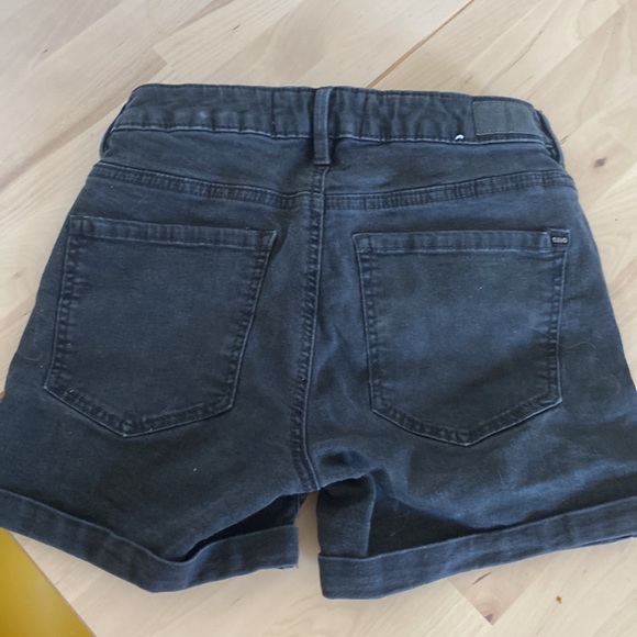 Shorts - Picture 2 of 2